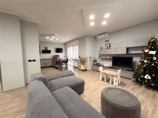 Villetta bifamiliare in vendita di 271 m²