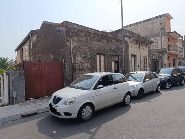 Villetta bifamiliare in vendita di 278 m² in Via Marina, 116