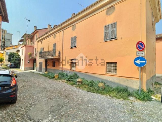 Villetta bifamiliare in vendita di 280 m² in Via XXIV Maggio, 17