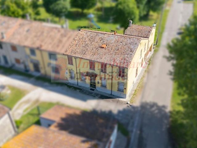 Villetta bifamiliare in vendita di 280 m² in Via A. Barbi