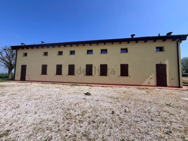 Villetta bifamiliare in vendita di 280 m² in Via Argine Campo, 42