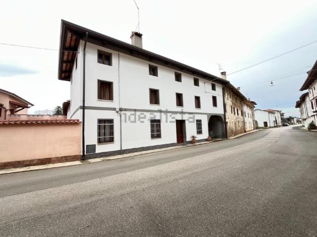 Villetta bifamiliare in vendita di 287 m² in Via San Lorenzo, 3
