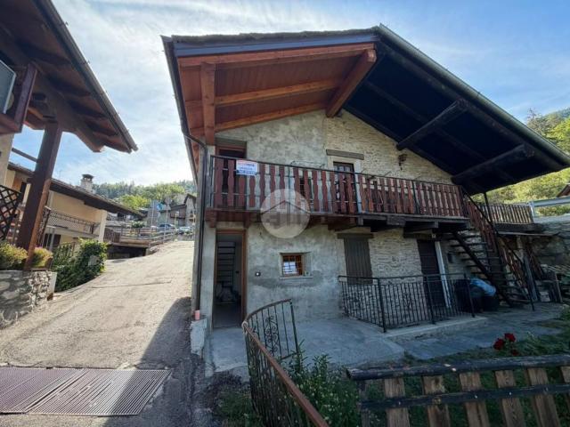 Villetta bifamiliare in vendita di 28 m² in Frazione Moline, 38