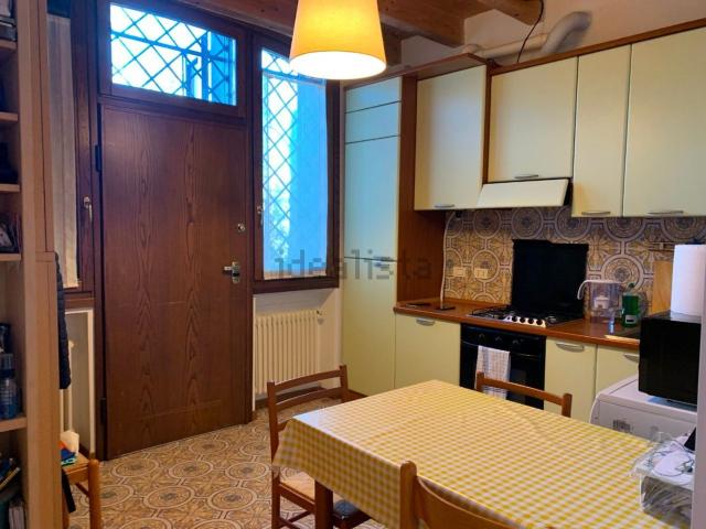 Villetta bifamiliare in vendita di 28 m² in Via Iano