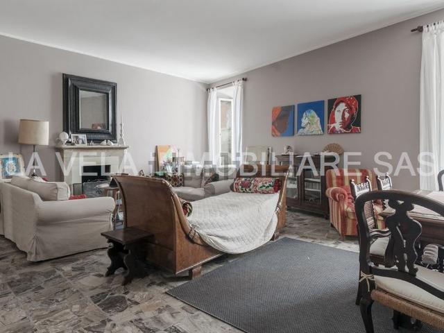 Villetta bifamiliare in vendita di 290 m²