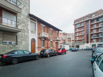 Villetta bifamiliare in vendita di 294 m² in Via Lorenzo Ghiberti, 10
