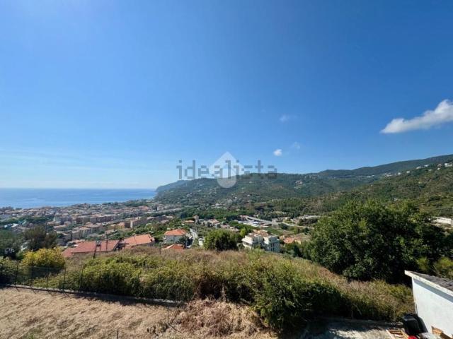 Villetta bifamiliare in vendita di 203 m² in Via Alla Rocca, 54