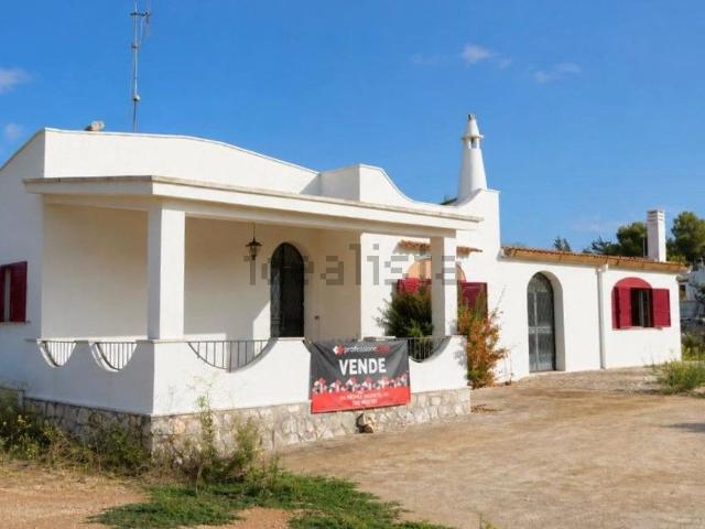 Villetta bifamiliare in vendita di 200 m² in Contrada Bagiolaro