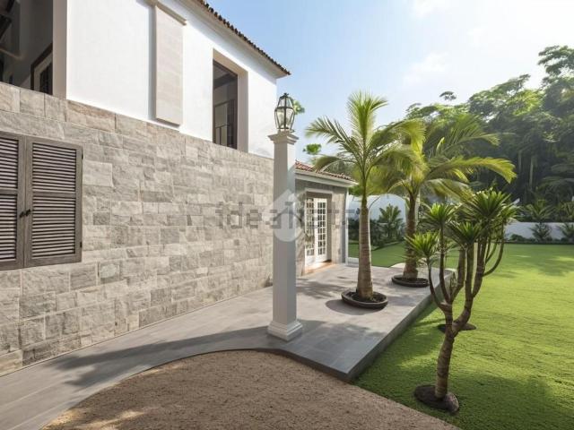 Villetta bifamiliare in vendita di 200 m² in Contrada Collepietro