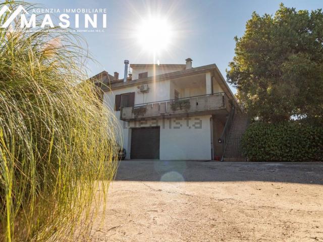 Villetta bifamiliare in vendita di 200 m² in Contrada San Martino Nord, 1