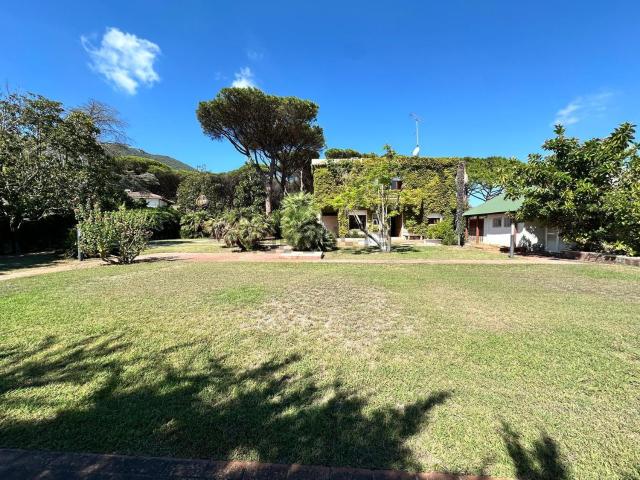 Villetta bifamiliare in vendita di 200 m² in Lungomare Circe