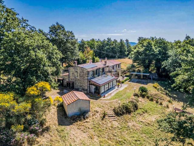 Villetta bifamiliare in vendita di 200 m² in Località Scovaventi, 1