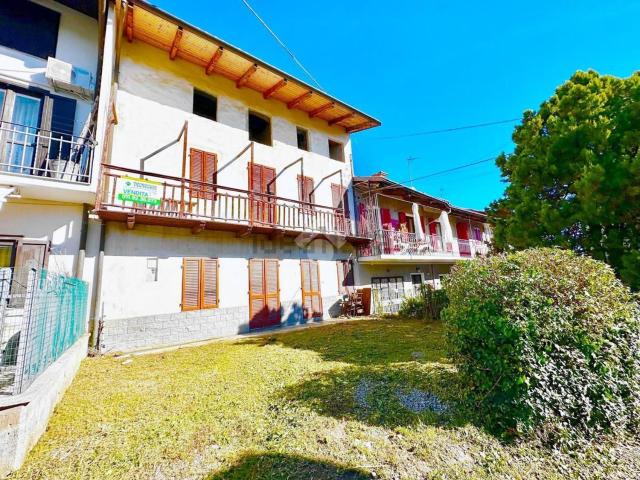 Villetta bifamiliare in vendita di 200 m² in Via Alessandro Manzoni, 65
