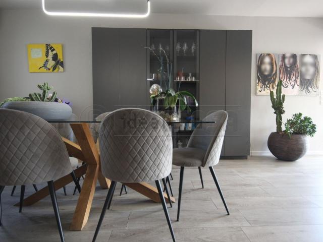 Villetta bifamiliare in vendita di 200 m² in Via Andrea Palladio