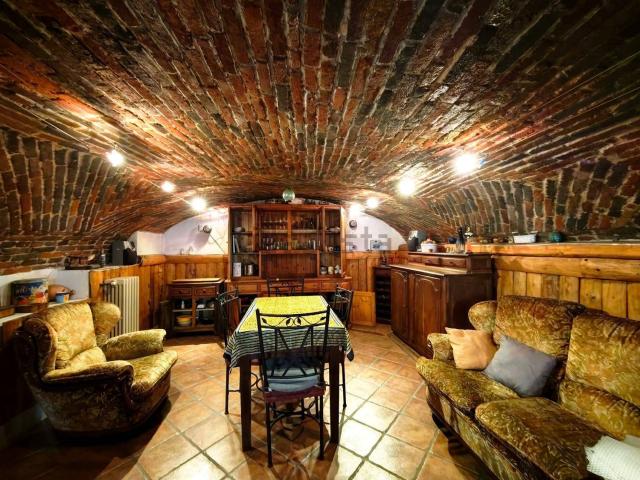 Villetta bifamiliare in vendita di 200 m² in Via Capisano, 45