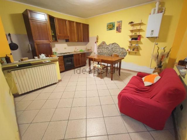 Villetta bifamiliare in vendita di 200 m² in Via de Pretis, 3
