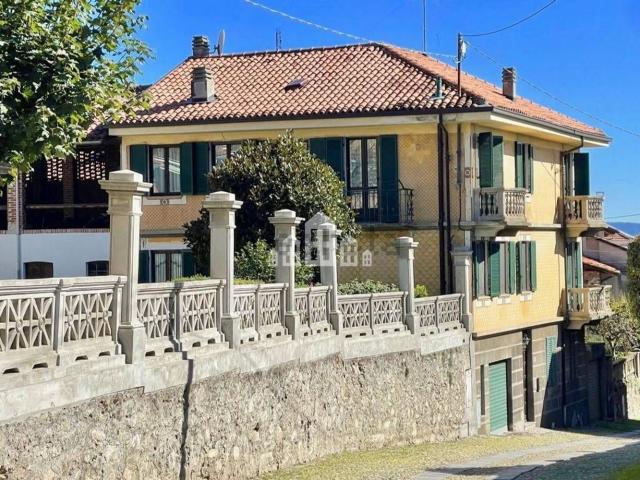 Villetta bifamiliare in vendita di 200 m² in Via Giacomo Bosso, 4