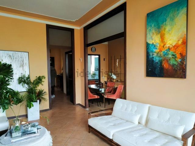 Villetta bifamiliare in vendita di 200 m² in Via Gruppini