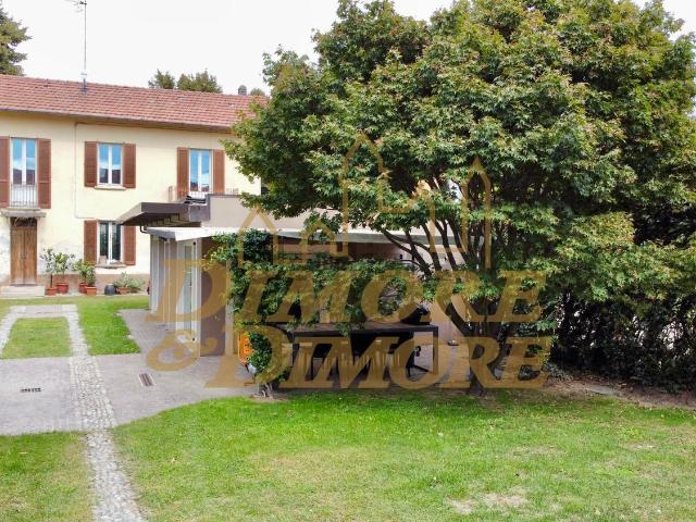 Villetta bifamiliare in vendita di 200 m²