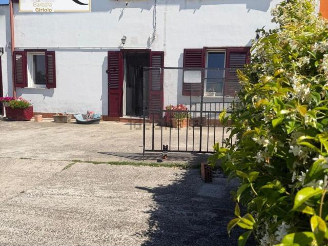 Villetta bifamiliare in vendita di 200 m²