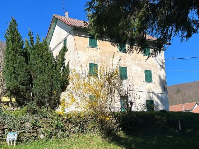 Villetta bifamiliare in vendita di 200 m²