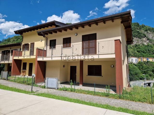Villetta bifamiliare in vendita di 200 m²