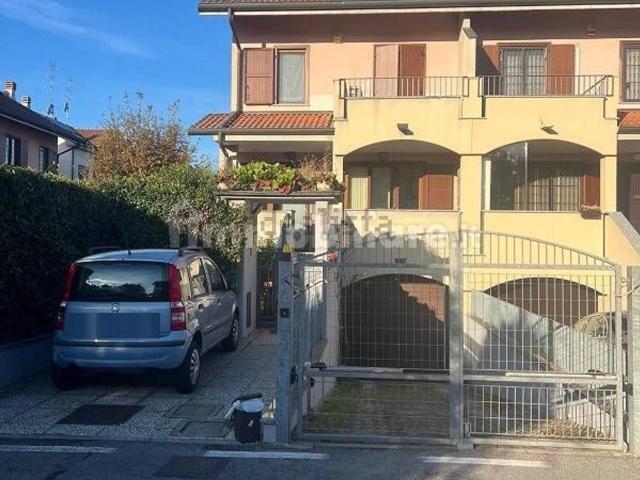 Villetta bifamiliare in vendita di 200 m²