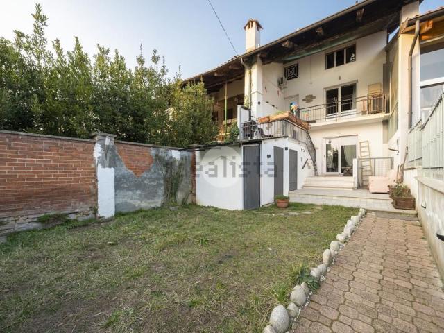 Villetta bifamiliare in vendita di 201 m² in Via Vecchia Di Rivoli, 8