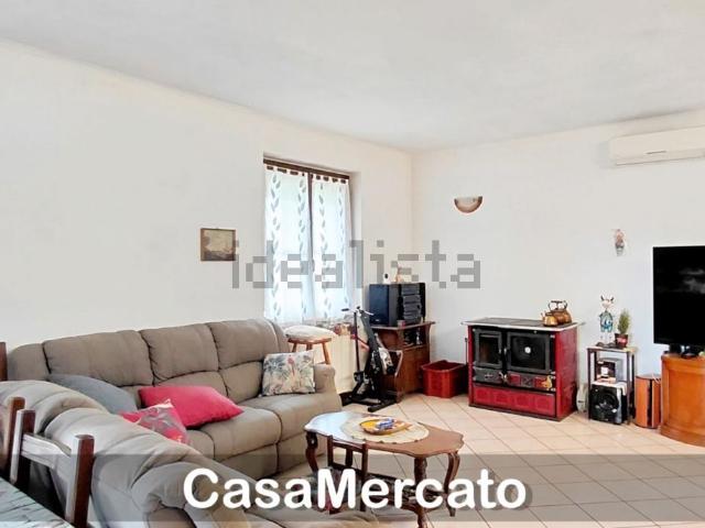 Villetta bifamiliare in vendita di 201 m² in Via del Campo Grande