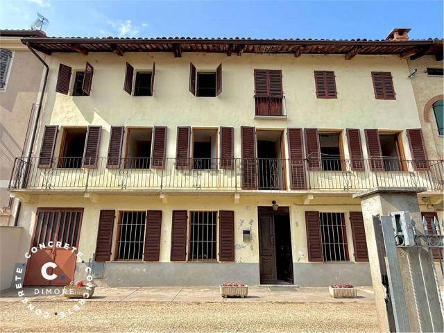 Villetta bifamiliare in vendita di 207 m² in Vicolo Regina Margherita, 3