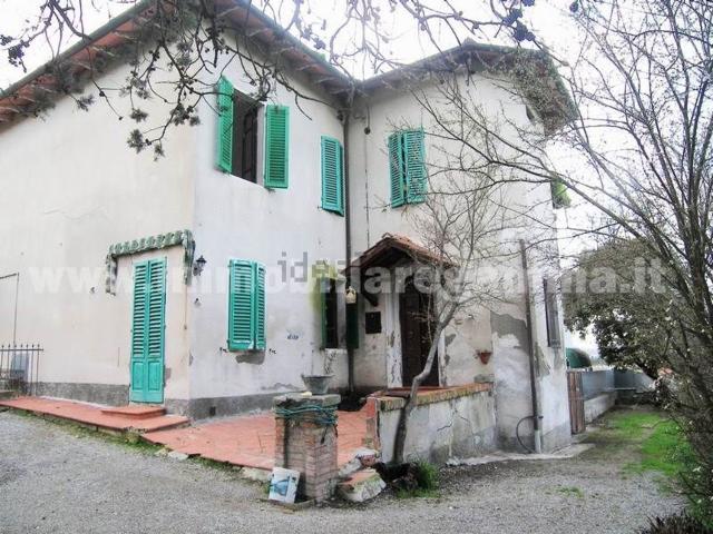 Villetta bifamiliare in vendita di 204 m² in Via Lago D&apos Iseo