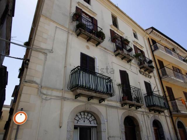 Villetta bifamiliare in vendita di 168 m² in Via Benedetto Terenzio