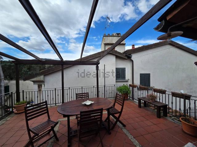 Villetta indipendente in vendita di 205 m² in Via di Barberino