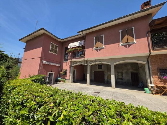 Villetta bifamiliare in vendita di 205 m²