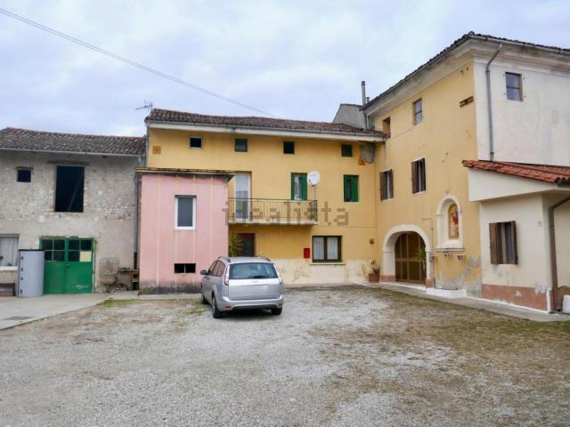 Villetta bifamiliare in vendita di 208 m²