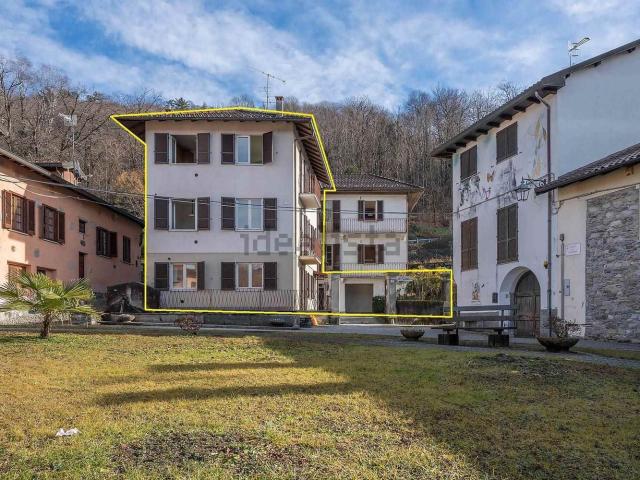 Villetta bifamiliare in vendita di 209 m²