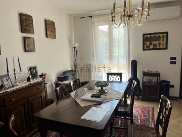 Villetta bifamiliare in vendita di 213 m² in Via Padre Reginaldo Giuliani