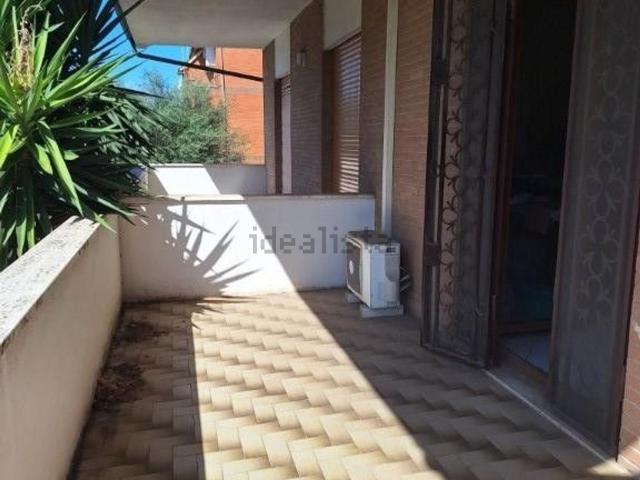 Villetta bifamiliare in vendita di 210 m² in Via dei Genieri