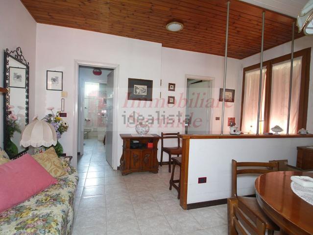 Villetta bifamiliare in vendita di 210 m² in Via Garibaldi