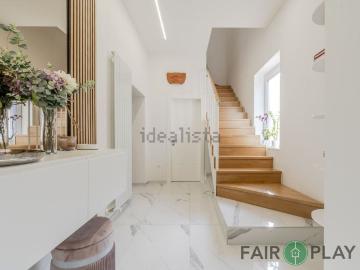 Villetta bifamiliare in vendita di 210 m² in Via Pietro Landi, 6