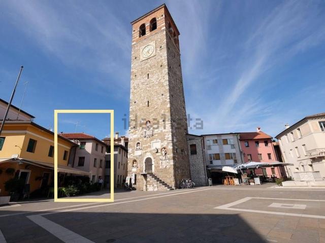 Villetta bifamiliare in vendita di 210 m²