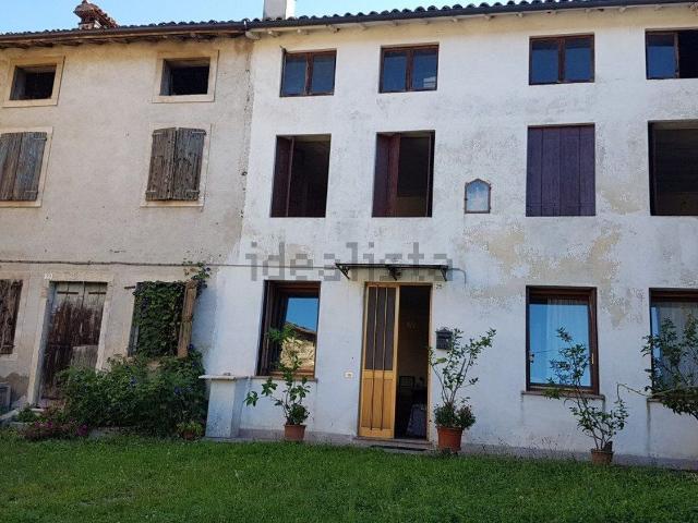 Villetta bifamiliare in vendita di 210 m²