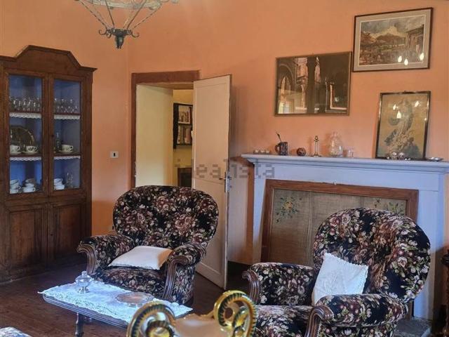Villetta bifamiliare in vendita di 210 m²