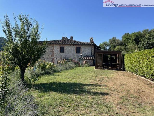 Villetta bifamiliare in vendita di 210 m²