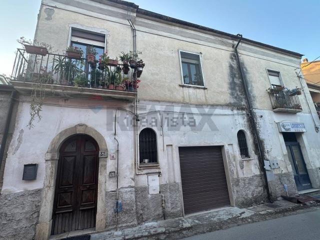 Villetta bifamiliare in vendita di 210 m²