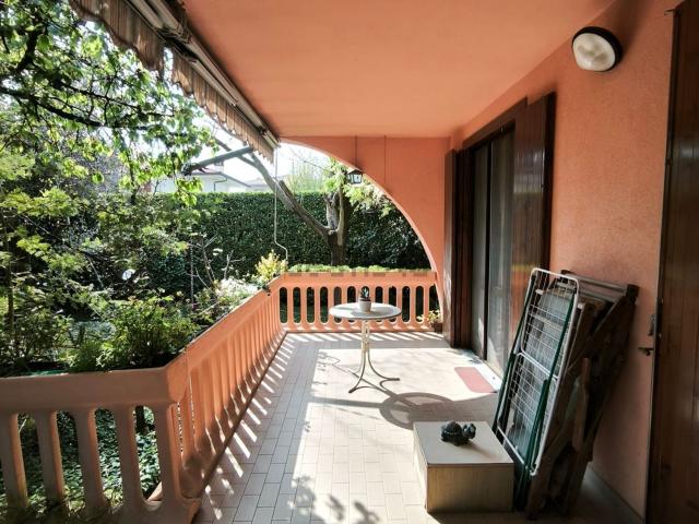 Villetta bifamiliare in vendita di 210 m²