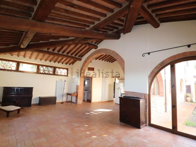 Villetta bifamiliare in vendita di 212 m² in Strada di Valmaggiore