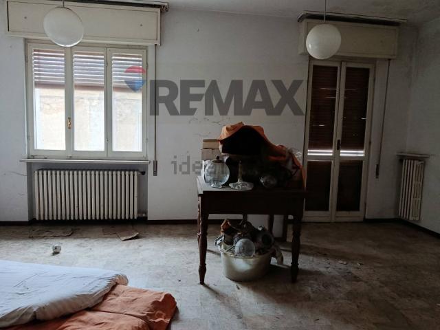 Villetta bifamiliare in vendita di 212 m² in Via Aurelio Saffi, 10