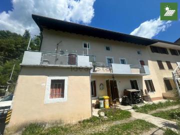 Villetta bifamiliare in vendita di 217 m² in Via Castello, 12