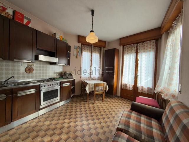 Villetta bifamiliare in vendita di 217 m² in Via Roveschiera, 20